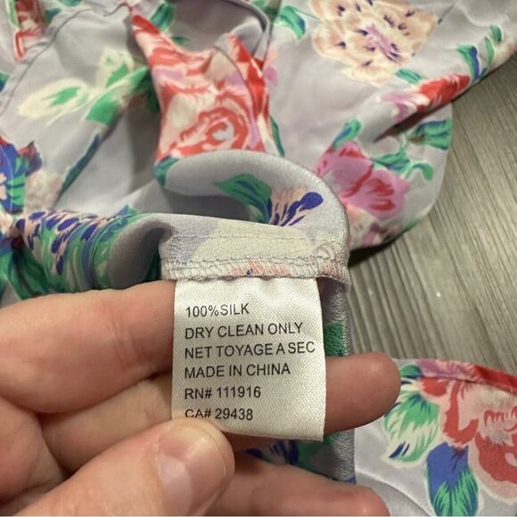 Yumi Kim Silk Light Purple Lilac & Pink Floral Print Button Down Top Size XS - Picture 6 of 8